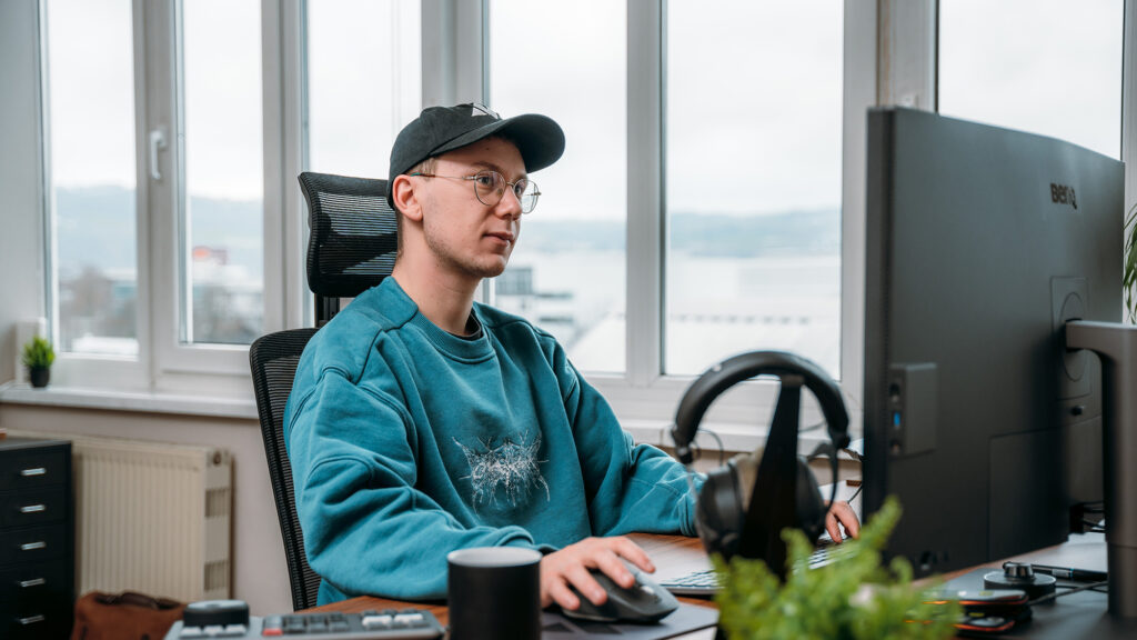 Lidauer Media aus Linz erstellt Vertriebsvideos, die Sichtbarkeit erhöhen, Vertrauen stärken und Kaufprozesse in Industrie und Handwerk messbar beschleunigen.