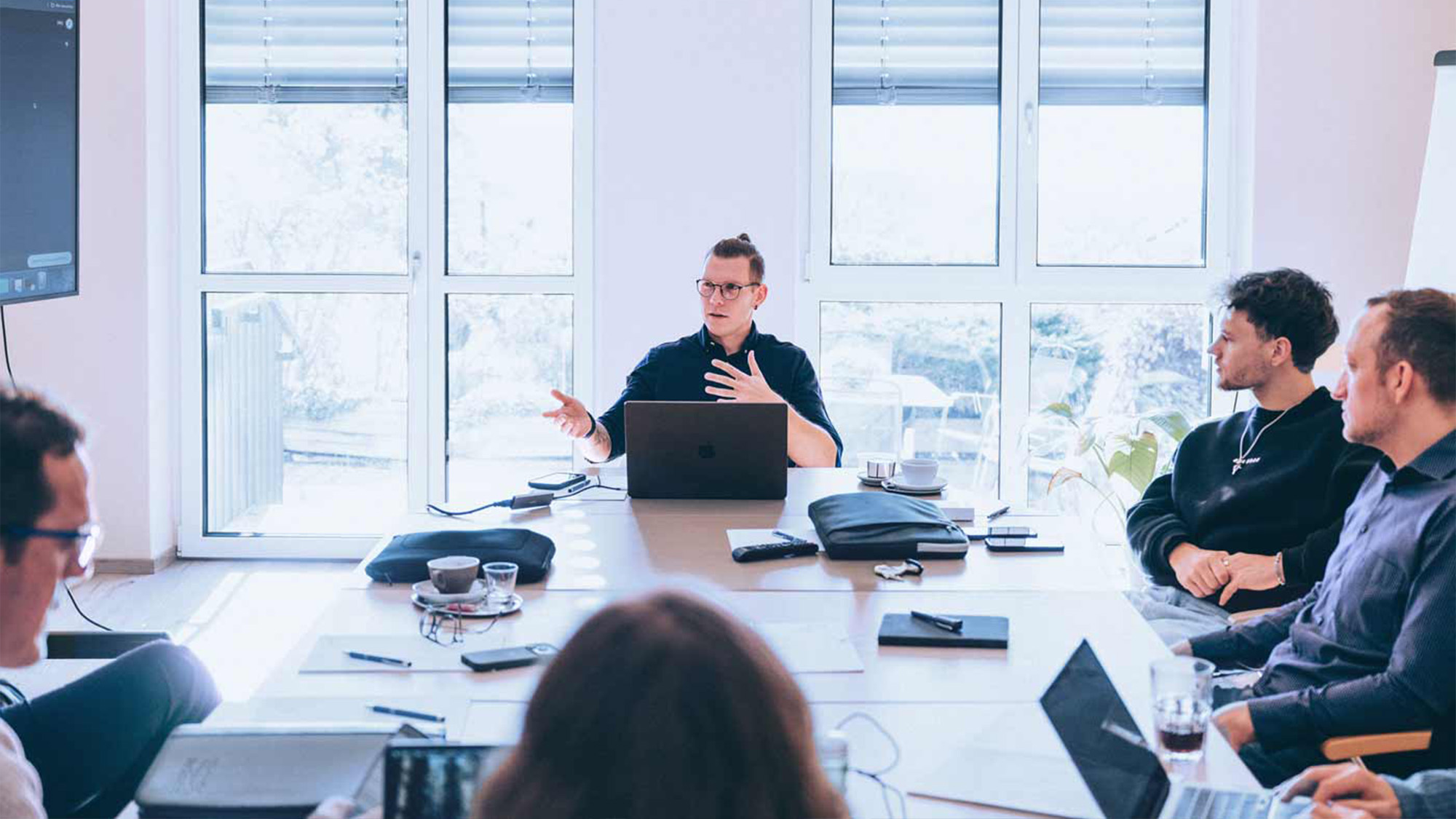 maxonline® steigert Online-Sichtbarkeit durch individuelle SEO- und GEO-Strategien für Unternehmen.