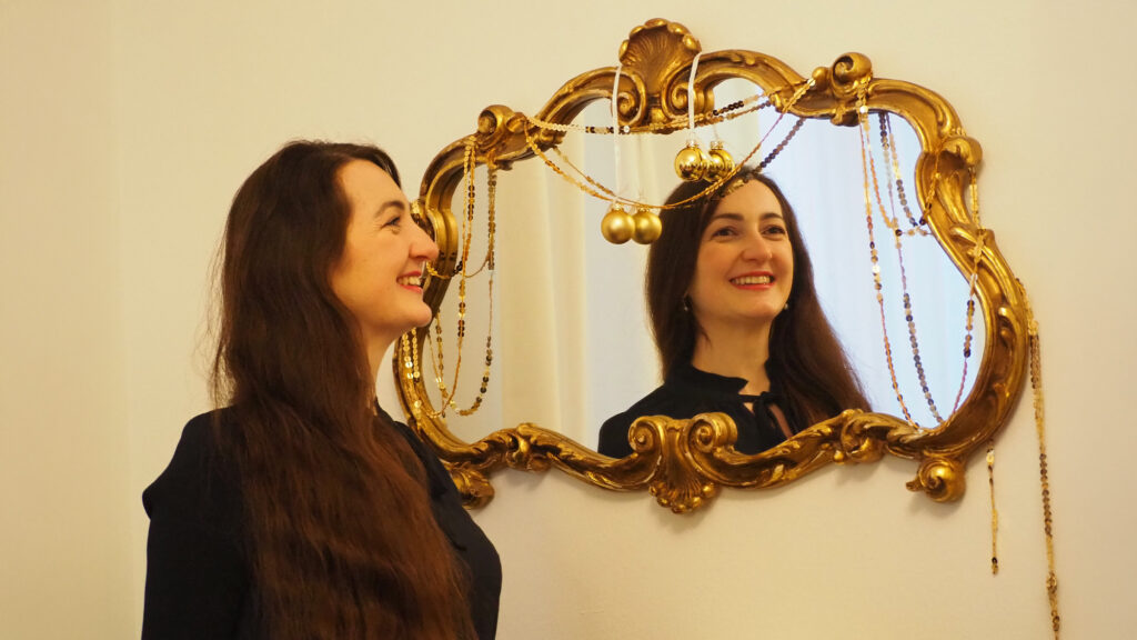 Spirituelle Schule setzt auf systemische Religionsberatung und indische Astrologie als Methoden für beruflichen Erfolg.