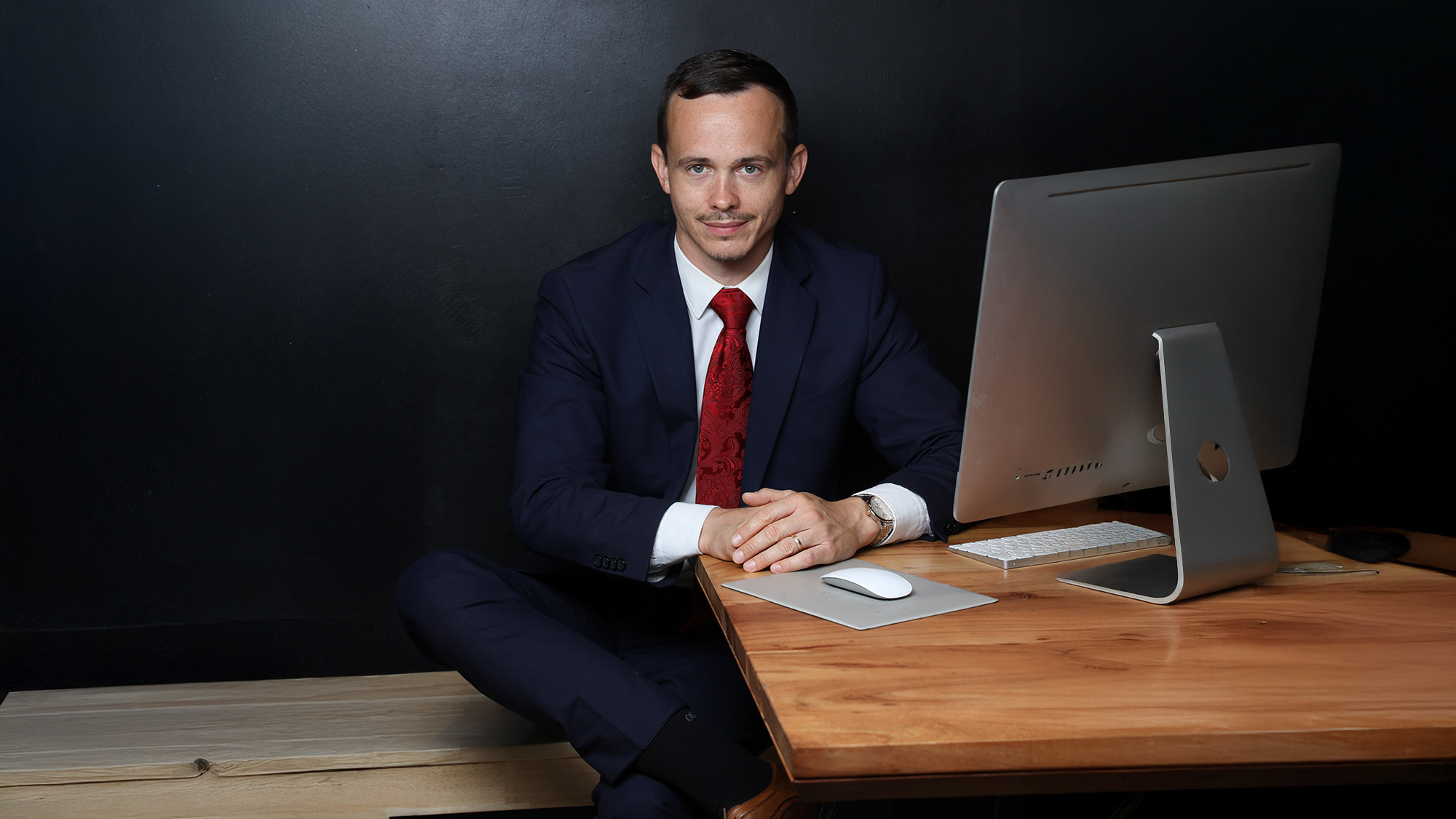 Rechtsanwalt Robin Classen unterstützt KMU bei Zahlungsverzug und Mangelanspruch digital, effizient und persönlich.