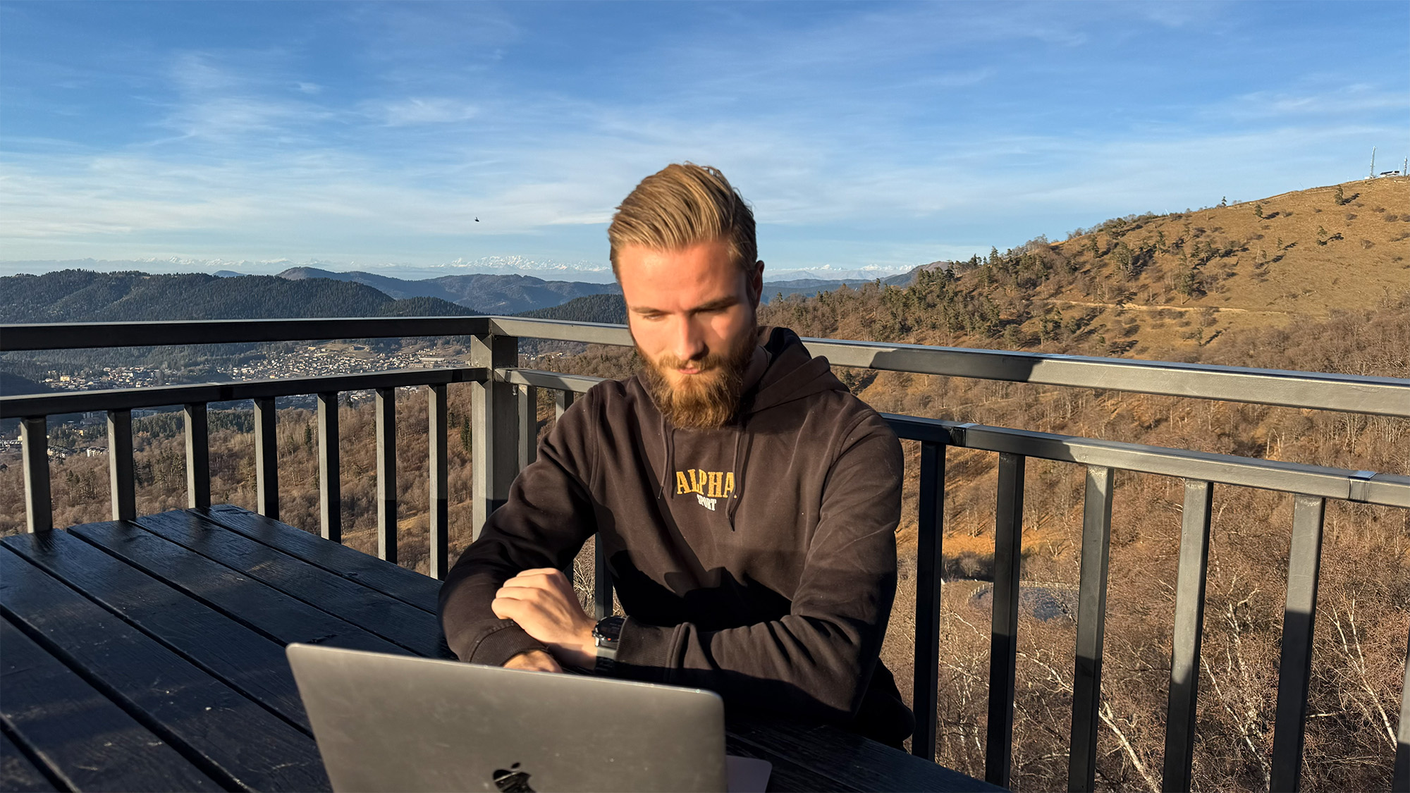 Smart Affiliate System von Lennart Krämer: ein Empfehlungsgeber-Modell, das laut Anbieter auf transparente Prozesse, persönliche Betreuung und klar definierte Vergütungsregeln setzt.