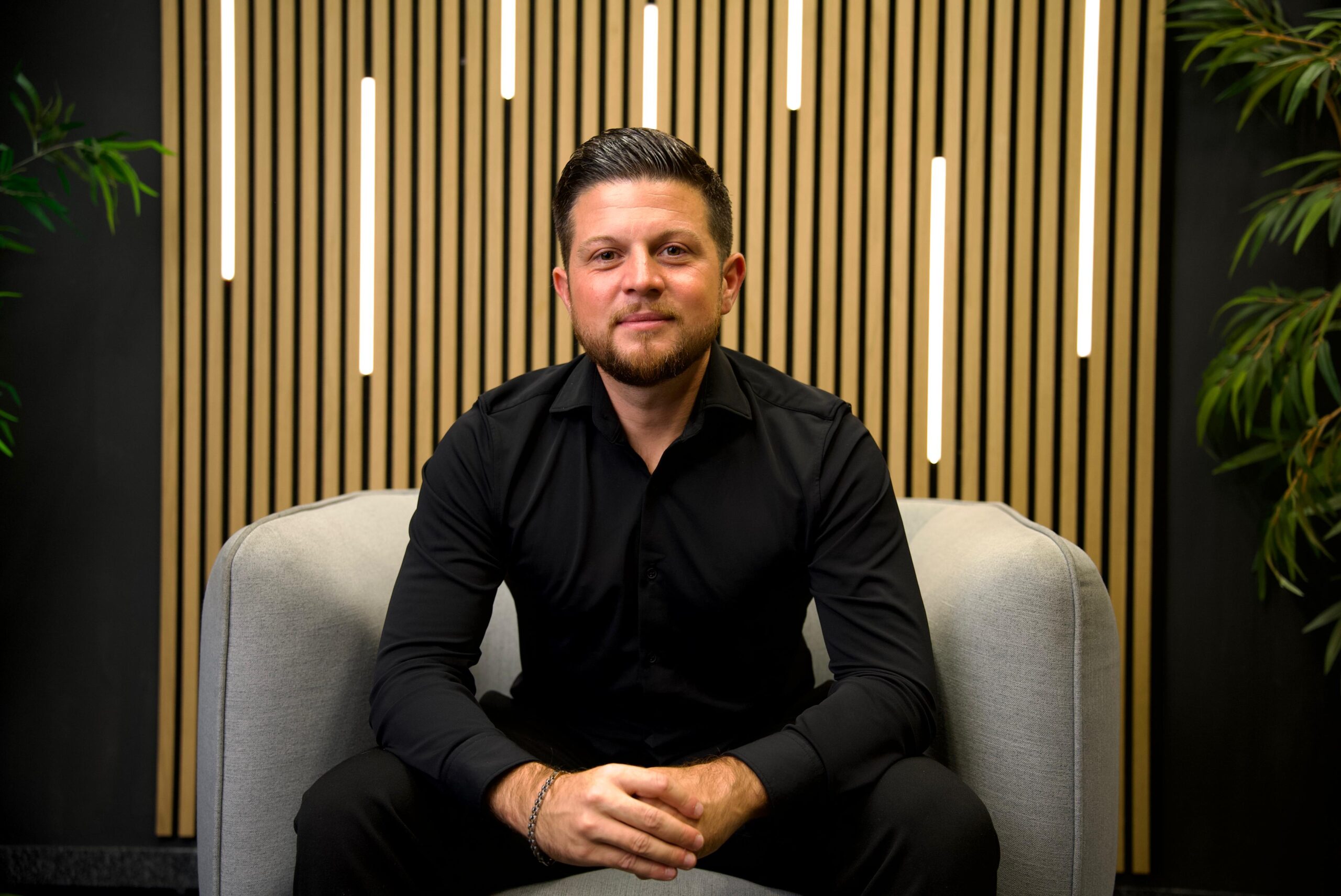 Remote Sales erklärt: Vertriebsexperte Tibor György über Chancen im digitalen Vertrieb.