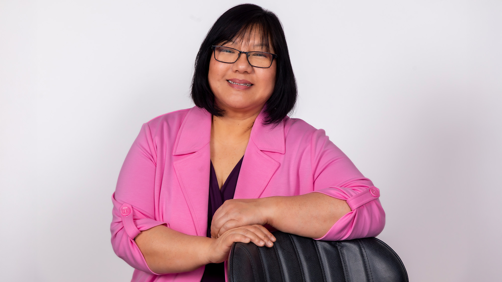 Tasha Rödig unterstützt Unternehmen bei nachhaltiger Prävention psychischer Belastungen und organisationaler Resilienz.